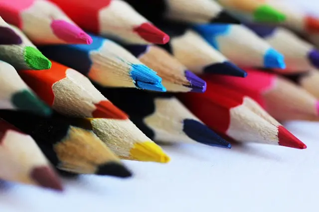 10 Cours Amusants pour Stimuler Votre Esprit Créatif